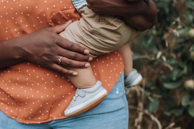 The Best Baby Shoes for Healthy Foot Development